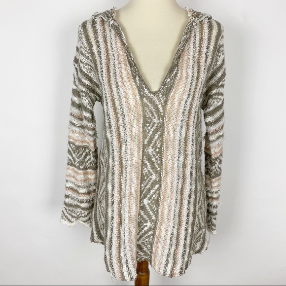 VENUS Sweaters - VENUS V-Neck Hooded Tunic-Length Sweater